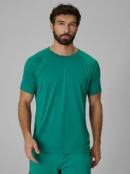 4F Koszulka do biegania szybkoschnąca męska - zielona S. Zielone t-shirty męskie 4f, l, bez wzorów, z dzianiny, bez kołnierzyka, bez ramiączek. Za 129.99 zł.