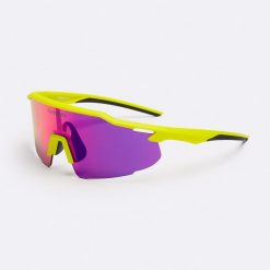 Okulary przeciwsłoneczne antypoślizgowe do biegania i kolarstwa kat.3 - unisex. Fioletowe okulary przeciwsłoneczne męskie ROCHEBRIN, bez wzorów, z materiału, sportowe. W wyprzedaży za 294.00 zł.