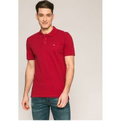 Levi's - Polo. Czerwone koszulki polo męskie Levi's, m, bez wzorów, z bawełny, bez kołnierzyka, bez ramiączek. W wyprzedaży za 89.90 zł.