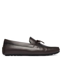 Mokasyny BOSS. Brązowe mokasyny męskie Boss, bez zapięcia. Za 899.99 zł.