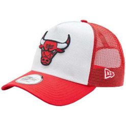 Męska Czapka Z Daszkiem Chicago Bulls. Białe czapki męskie New Era, bez wzorów, sportowe. Za 170.99 zł.
