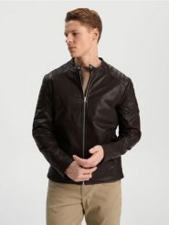 Kurtka Biker - brązowy. Brązowe kurtki męskie Sinsay, l, bez wzorów, ze skóry, bez ramiączek, bez kaptura. Za 89.99 zł.