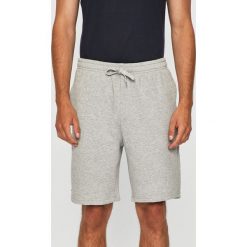 Lacoste - Szorty. Szorty sportowe męskie Lacoste. W wyprzedaży za 219.90 zł.