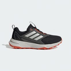 Buty Tracefinder Trail Running. Brązowe buty do biegania męskie ADIDAS, bez wzorów, bez zapięcia, do biegania, adidas terrex. Za 299.00 zł.
