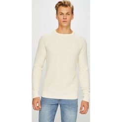 Review - Sweter. Szare swetry męskie Review, z bawełny, z okrągłym kołnierzem, z krótkim rękawem. W wyprzedaży za 159.90 zł.