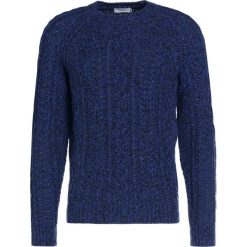 CLOSED Sweter blau/black. Niebieskie swetry męskie CLOSED, z materiału. W wyprzedaży za 762.30 zł.