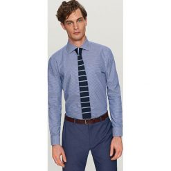 Bawełniana koszula regular fit - Granatowy. Koszule męskie marki Reserved. Za 99.99 zł.