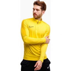 Bluza sportowa męska Nike DF Academy 23 SS Drill. Żółte bluzy nierozpinane męskie Nike, m, bez wzorów, sportowe, bez ramiączek, bez kaptura. Za 142.00 zł.