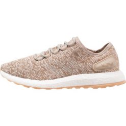 Adidas Performance PUREBOOST Obuwie do biegania treningowe trace khaki/clear brown. Buty do biegania męskie marki adidas Performance. W wyprzedaży za 419.30 zł.
