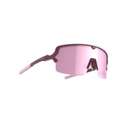 Okulary przeciwsłoneczne Tripoint Lake Prespa. Czerwone okulary przeciwsłoneczne męskie TRIPOINT, bez wzorów, sportowe. Za 339.99 zł.