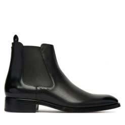 Sztyblety BOSS. Czarne sztyblety męskie Boss, bez obcasa, bez zapięcia. Za 3,089.00 zł.