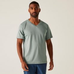 Fingal V-Neck męska koszulka. Szare t-shirty sportowe męskie Regatta, m, bez wzorów, z tkaniny, sportowe, bez ramiączek. W wyprzedaży za 80.85 zł.