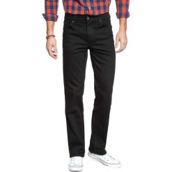 SPODNIE MĘSKIE MUSTANG Jeans Tramper Midnight Black 0111 3175 490. Czarne spodnie na co dzień męskie Mustang, bez wzorów, z jeansu, biznesowe. Za 189.99 zł.