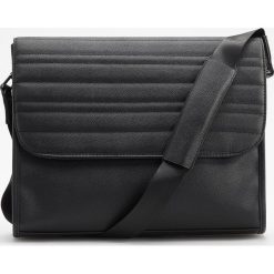 Torba na ramię - Czarny. Czarne torby męskie na ramię Reserved. Za 129.99 zł.