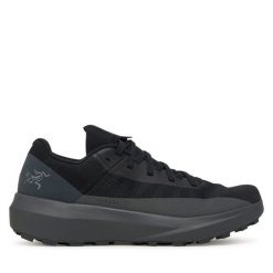 Buty do biegania Arc'teryx. Czarne buty do biegania męskie Arc'teryx, bez wzorów, bez zapięcia, do biegania. Za 799.99 zł.