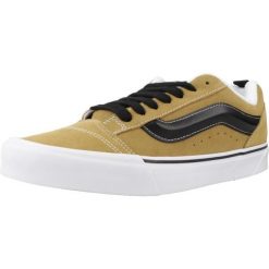 Buty VANS KNU SKOOL Jasnobrązowy. Brązowe buty trekkingowe męskie Vans, bez wzorów, z tkaniny, sportowe, bez obcasa, bez zapięcia. Za 290.99 zł.