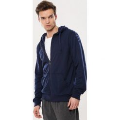 Granatowa Bluza Because. Bluzy rozpinane męskie marki Born2be. Za 89.99 zł.