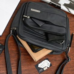 Torba męska skórzana do pracy skóra Beltimore klasyczna pojemna przez ramię. Szare torby męskie na ramię Beltimore, bez wzorów, ze skóry, biznesowe, przez ramię. Za 189.90 zł.