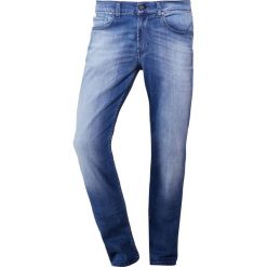 7 for all mankind SLIMMY LUXE PERFORMANCE Jeansy Straight Leg dark blue denim. Jeansy męskie marki 7 for all mankind. W wyprzedaży za 371.60 zł.