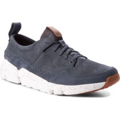 Sneakersy CLARKS - Triactive Run 261322757 Blue Nubuck. Buty sportowe na co dzień męskie marki Clarks. W wyprzedaży za 299.00 zł.