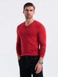 Męski elegancki sweter V-neck BASIC z wiskozą – czerwony V20 OM-SWBS-0107 - XXL. Czerwone swetry męskie Ombre Clothing, bez wzorów, z dzianiny, biznesowe, bez kołnierzyka, bez ramiączek. W wyprzedaży za 89.99 zł.
