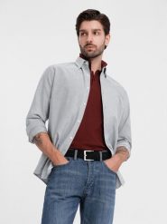 Elegancka koszula męska oxford z haftem – jasnoszara V2 - Rozmiar: XXL. Szare koszule męskie Ombre Clothing, l, z aplikacjami, z bawełny, bez kołnierzyka, bez ramiączek. W wyprzedaży za 109.99 zł.