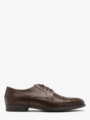 Ciemnobrązowe półbuty męskie z ozdobnym przeszyciem. Brązowe eleganckie półbuty męskie Ryłko, ze skóry, bez obcasa, bez zapięcia. Za 399.99 zł.