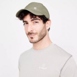 Chłodząca czapka. Zielone czapki męskie G-HEAT, bez wzorów, sportowe. Za 108.48 zł.