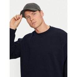 Czapka z daszkiem Guess. Szare czapki męskie Guess, z aplikacjami. Za 99.99 zł.