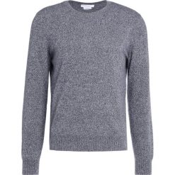 Club Monaco CASH BUTTON CREW Sweter black/white marl. Swetry męskie marki Club Monaco. W wyprzedaży za 797.30 zł.