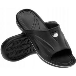 Klapki męskie Aquawave Awerten czarne. Czarne klapki i japonki męskie AQUAWAVE, bez wzorów. Za 82.60 zł.