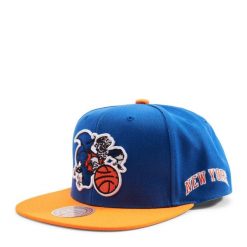 Czapka typu snapback New York Knicks HWC Team Origins. Niebieskie czapki męskie Mitchell & Ness, bez wzorów, sportowe. Za 198.50 zł.