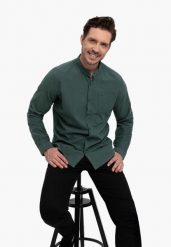 Koszula ze stójką, Slim Fit, K-LANGE. Zielone koszule męskie Volcano, l, bez wzorów, z bawełny, bez kołnierzyka, bez ramiączek. Za 149.99 zł.