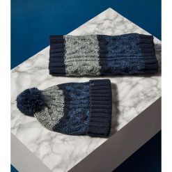 KOMIN MĘSKI. Szaliki męskie marki TOP SECRET. W wyprzedaży za 29.99 zł.