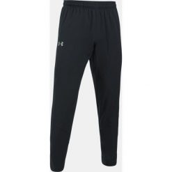 Under Armour Spodnie męskie OUT & BACK SW TAPERED PANT czarne r. XXL (1298843-001). Czarne spodnie dresowe męskie Under Armour. Za 209.00 zł.