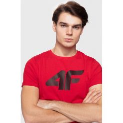 T-shirt męski TSM303 - czerwony. T-shirty męskie marki 4f. Za 49.99 zł.