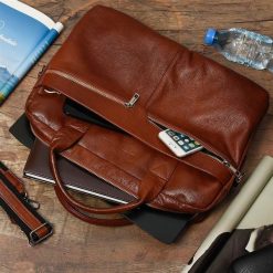 Beltimore torba męska skórzana Duża brązowa laptop J14. Brązowe torby na laptopa męskie bez wzorów, duże. Za 419.90 zł.