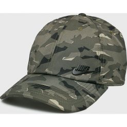 Nike Sportswear - Czapka. Szare czapki męskie Nike Sportswear, z materiału. W wyprzedaży za 69.90 zł.