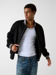 Guess Jeans Kurtka przejściowa 180532 Czarny Classic Fit. Czarne kurtki męskie Guess Jeans, m, z aplikacjami, z jeansu, bez ramiączek, bez kaptura. Za 749.99 zł.