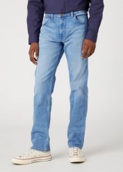 WRANGLER MĘSKIE SPODNIE JEANSOWE WRANGLER GREENSBORO COOL TWIST W15QYLZ70 112330710. Czarne jeansy męskie Wrangler, bez wzorów, z bawełny, klasyczne. W wyprzedaży za 159.99 zł.