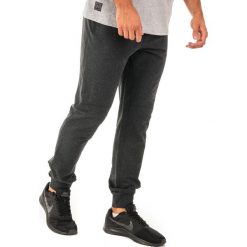 4f Spodnie męskie H4Z18-SPMD002 szare r. L. Długie spodnie sportowe męskie marki 4f. Za 83.00 zł.