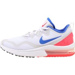 Nike Performance AIR MAX FURY Obuwie do biegania treningowe white/ultramarine/solar red/black. Buty do biegania męskie marki Nike Performance. W wyprzedaży za 367.20 zł.