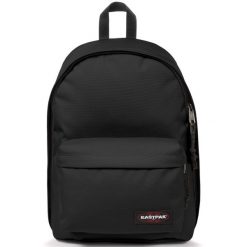 Dorosły plecak komfortowy Eastpak Out Of Office, czarny. Czarne plecaki męskie Eastpak, bez wzorów. W wyprzedaży za 209.00 zł.