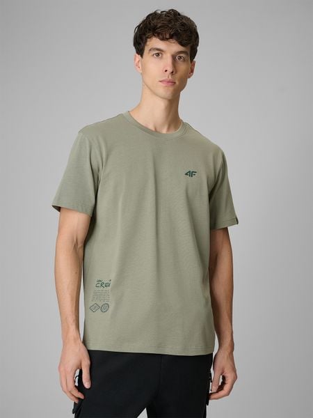 4F T-shirt regular z nadrukiem męski - oliwkowy M. Brązowe t-shirty męskie 4f, m, bez wzorów, z materiału, bez kołnierzyka, bez ramiączek. Za 79.99 zł.
