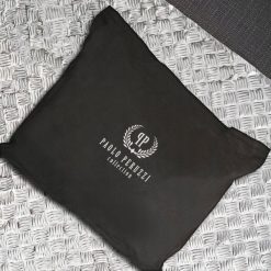 Paolo Peruzzi Saszetka męska skórzana na ramię z tłoczeniem carbon czarna AL-19-BL. Czarne saszetki męskie Paolo Peruzzi, bez wzorów. Za 239.19 zł.