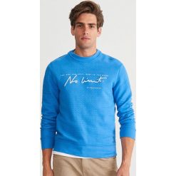 Bluza ze strukturalnej dzianiny - Niebieski. Niebieskie bluzy nierozpinane męskie Reserved, z dzianiny. Za 99.99 zł.