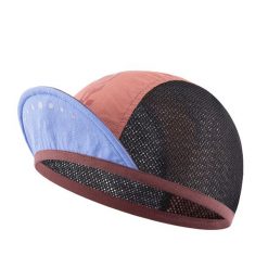 Czapka kolarska Rockbros rowerowa z daszkiem pod kask. Czerwone czapki męskie ROCKBROS, bez wzorów, sportowe. Za 39.99 zł.