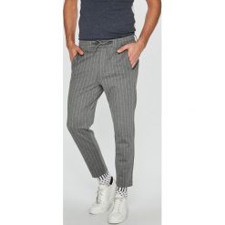 Jack & Jones - Spodnie. Spodnie na co dzień męskie marki Jack & Jones. W wyprzedaży za 119.90 zł.