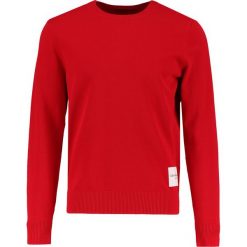 Calvin Klein Jeans SONAT SLIM FIT Sweter tango red. Czerwone kardigany męskie Calvin Klein Jeans, z bawełny. Za 399.00 zł.