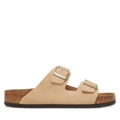 Klapki Birkenstock. Brązowe klapki i japonki męskie Birkenstock, bez wzorów. Za 389.99 zł.